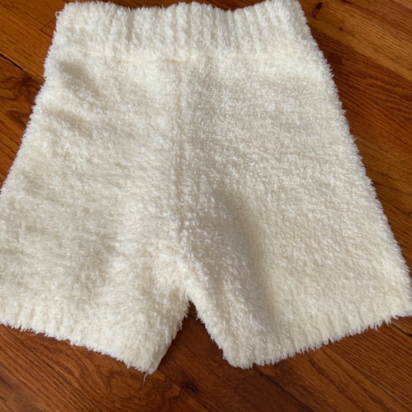 SKIMS - Picture 2 of 4